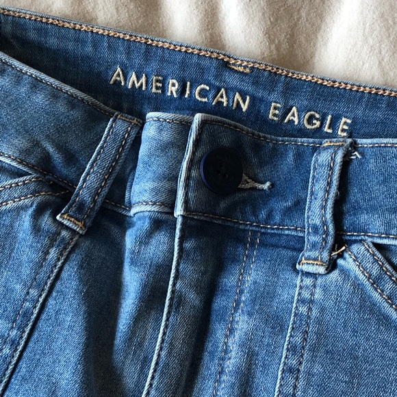 Great Condition Size 4 American Eagle Denim Skirt - Picture 2 of 5